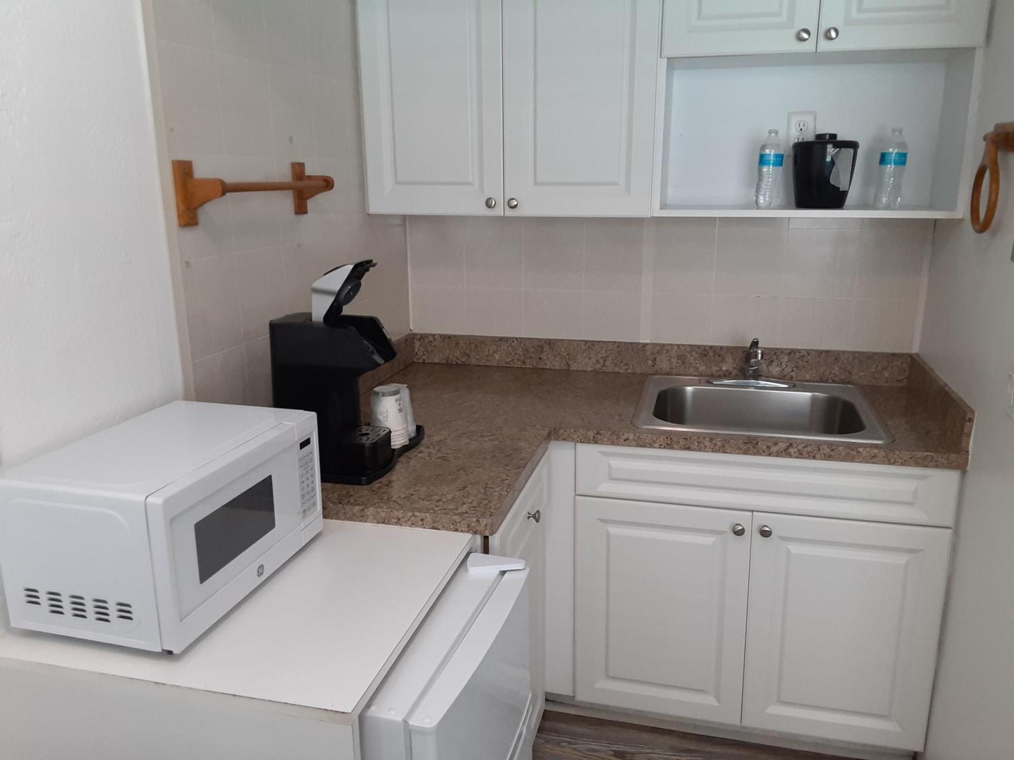Sandalwood Beach Resort North Redington Beach Екстериор снимка