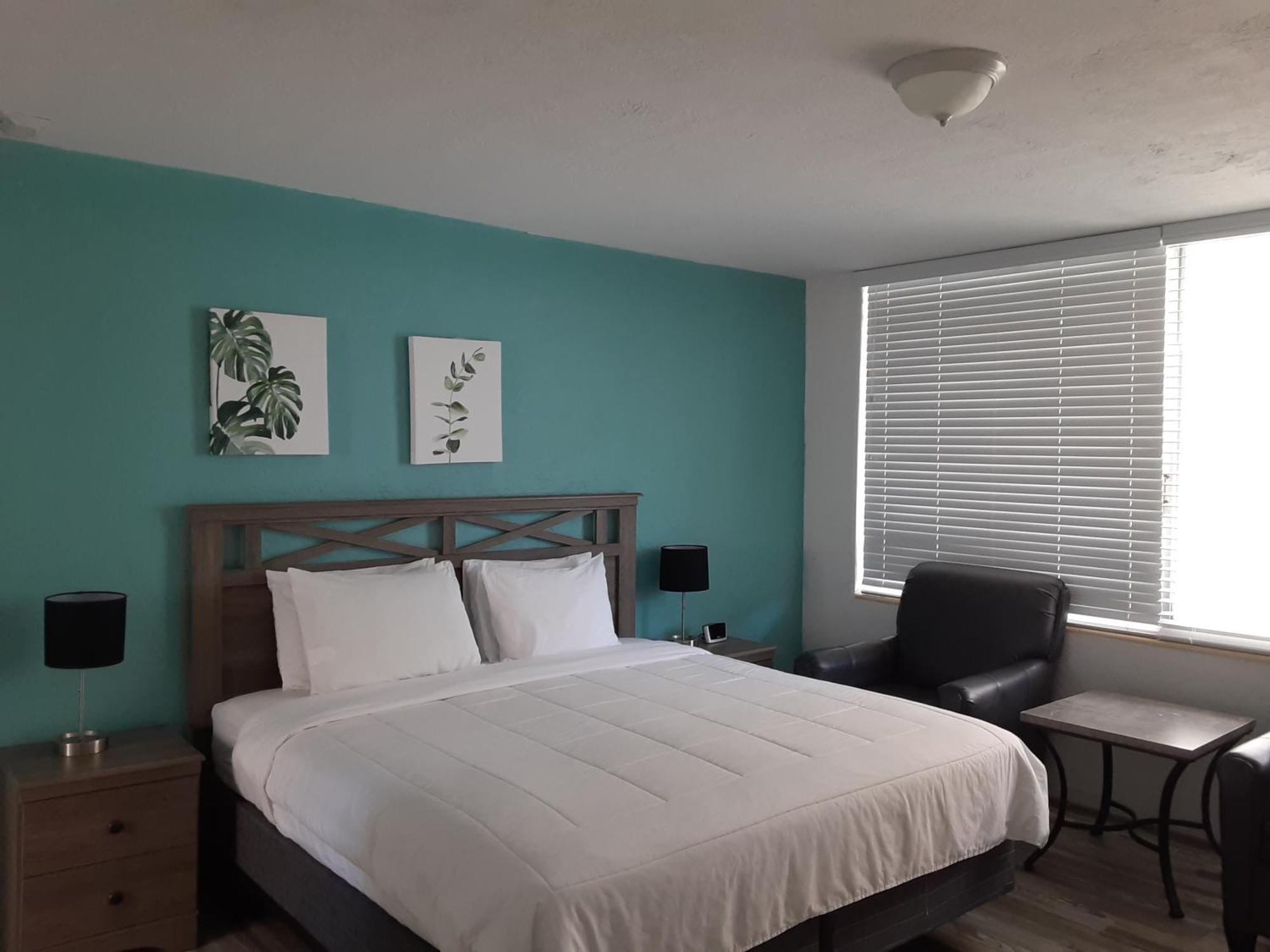 Sandalwood Beach Resort North Redington Beach Екстериор снимка